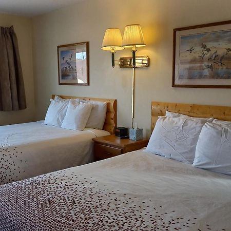 Grantsburg Inn Экстерьер фото