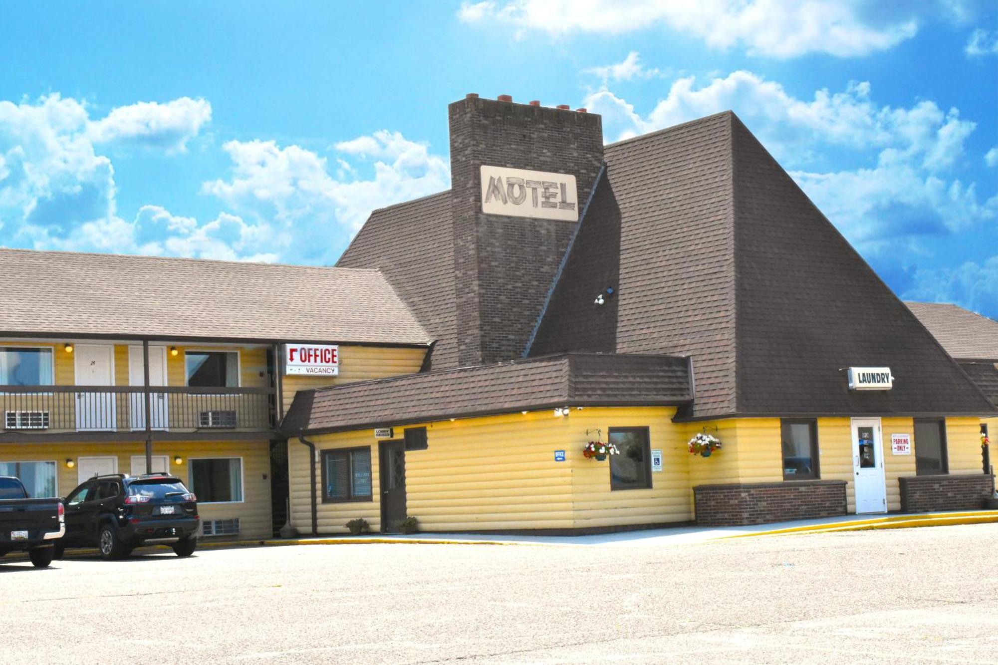 Grantsburg Inn Экстерьер фото